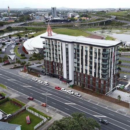 Ramada Suites By Wyndham Auckland Manukau Pacfic Centre Dış mekan fotoğraf
