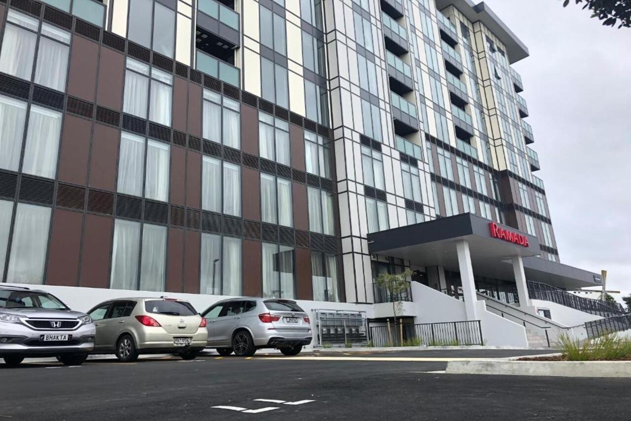 Ramada Suites By Wyndham Auckland Manukau Pacfic Centre Dış mekan fotoğraf