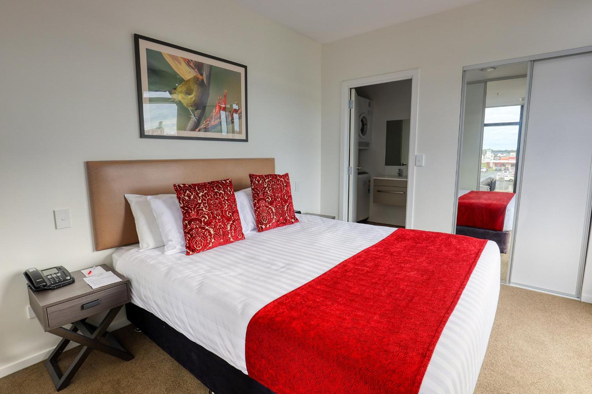 Ramada Suites By Wyndham Auckland Manukau Pacfic Centre Dış mekan fotoğraf